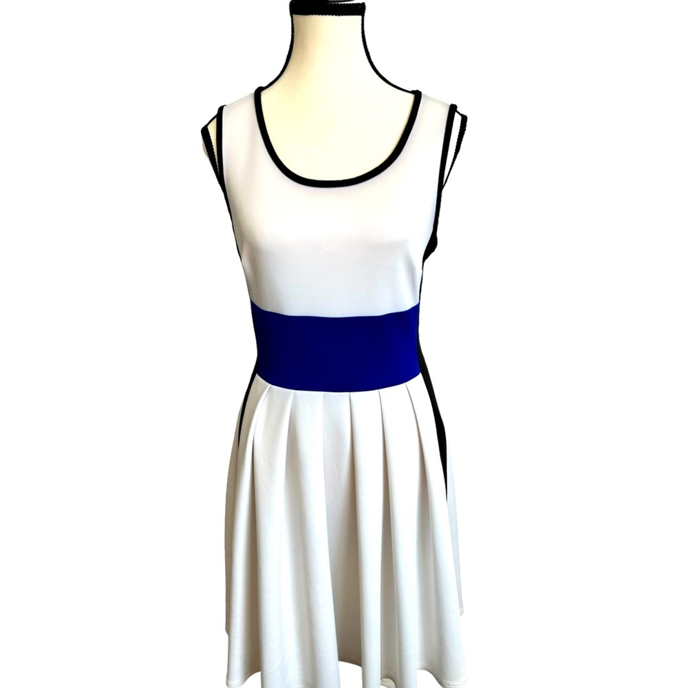 VINTAGE Fit and Flare Midi Dress Size Small